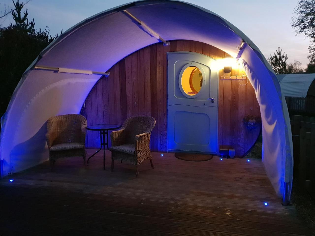 Hotel Stonehenge Campsite&Glamping Berwick St James Exterior foto